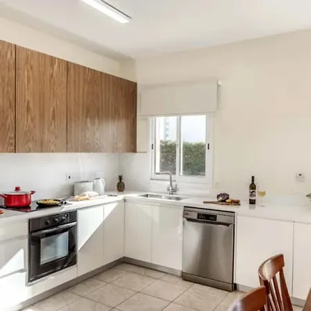 Valley 2 Villa Polis